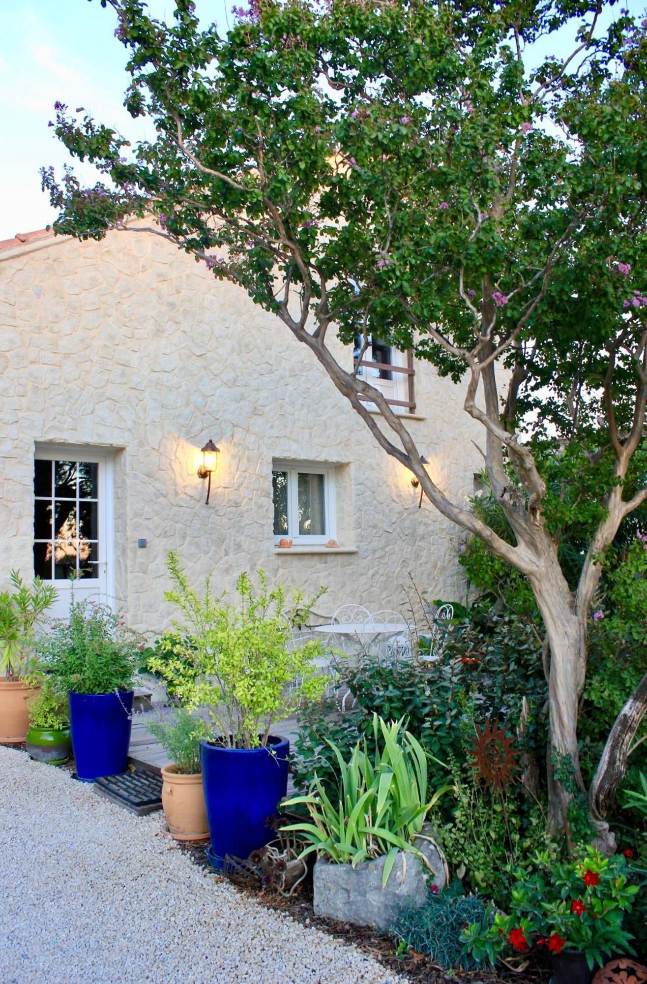 Le Clos Vitis Violes Bagian luar foto